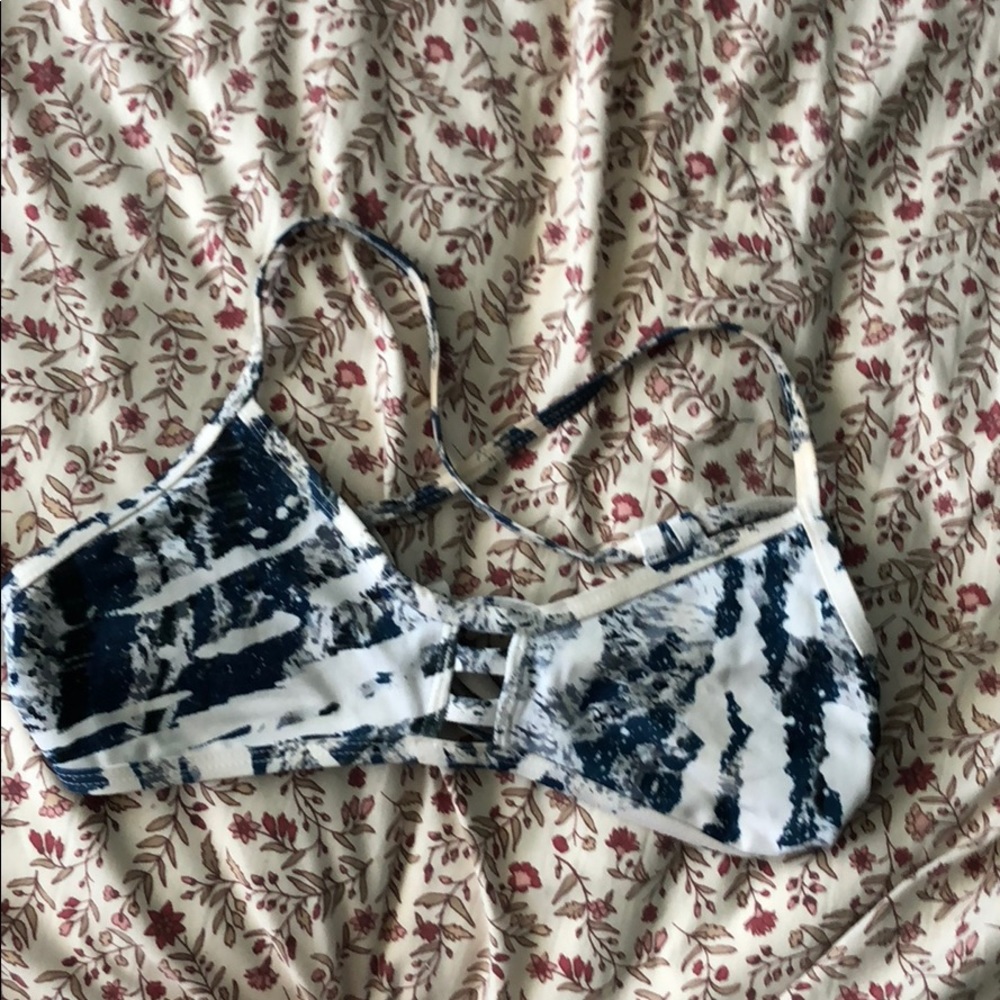Large Jolyn Tomcat Top